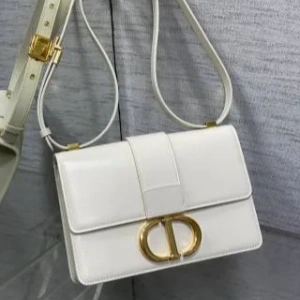 Replica Dior 30MONTAIGNE